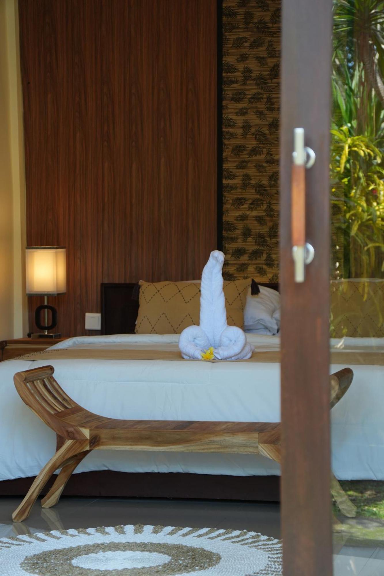 Alit Bungalow&Warung Ubud Exterior foto