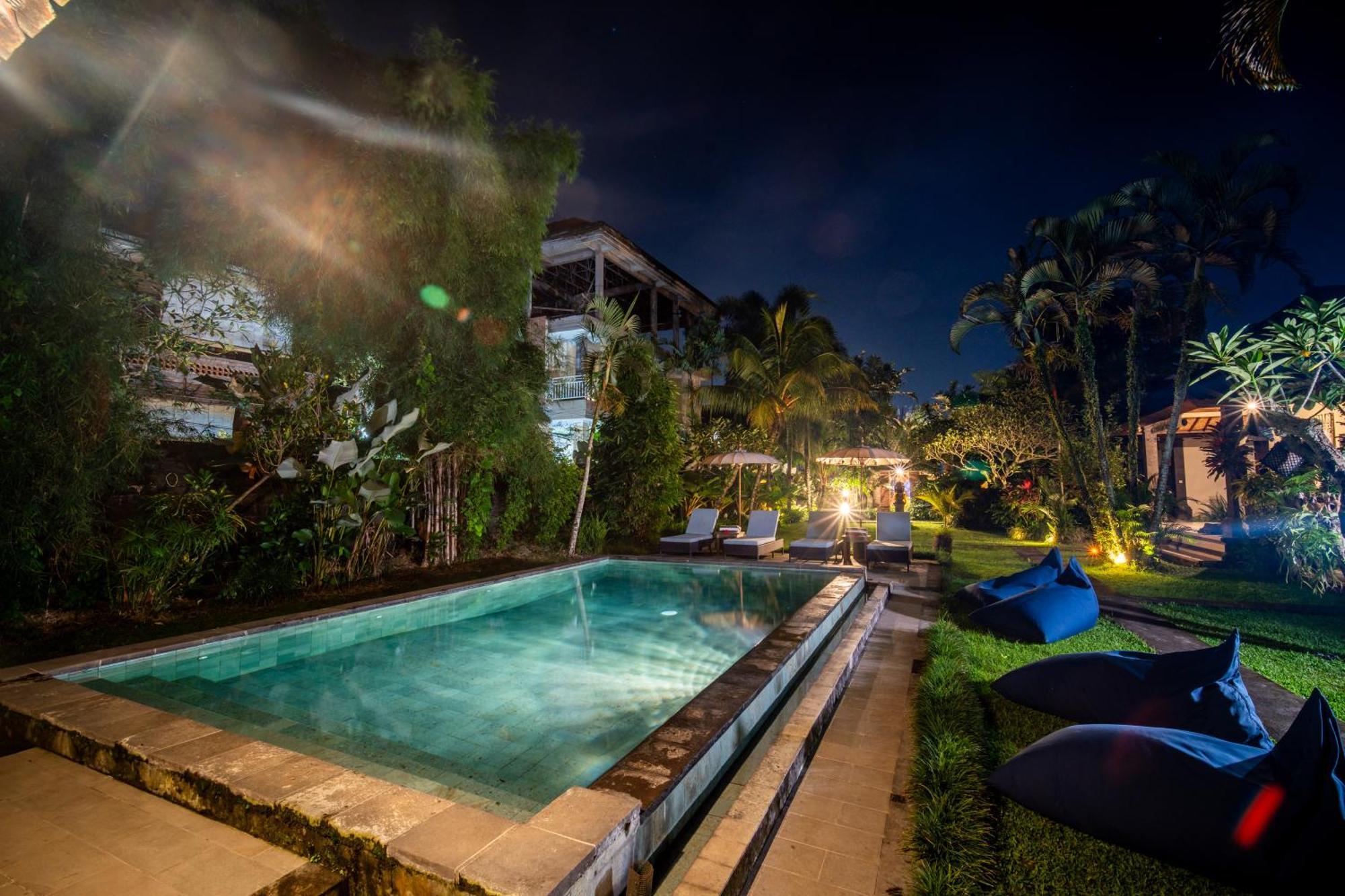 Alit Bungalow&Warung Ubud Exterior foto