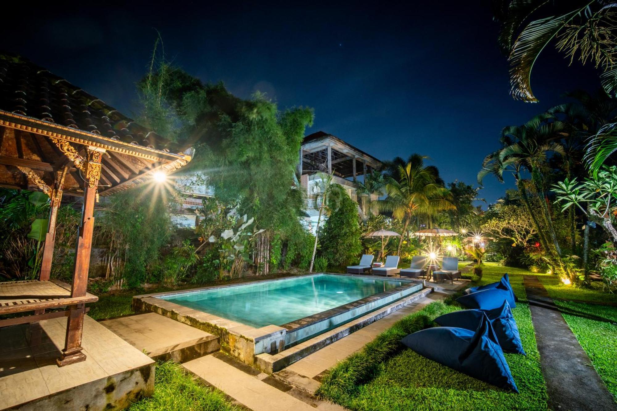 Alit Bungalow&Warung Ubud Exterior foto